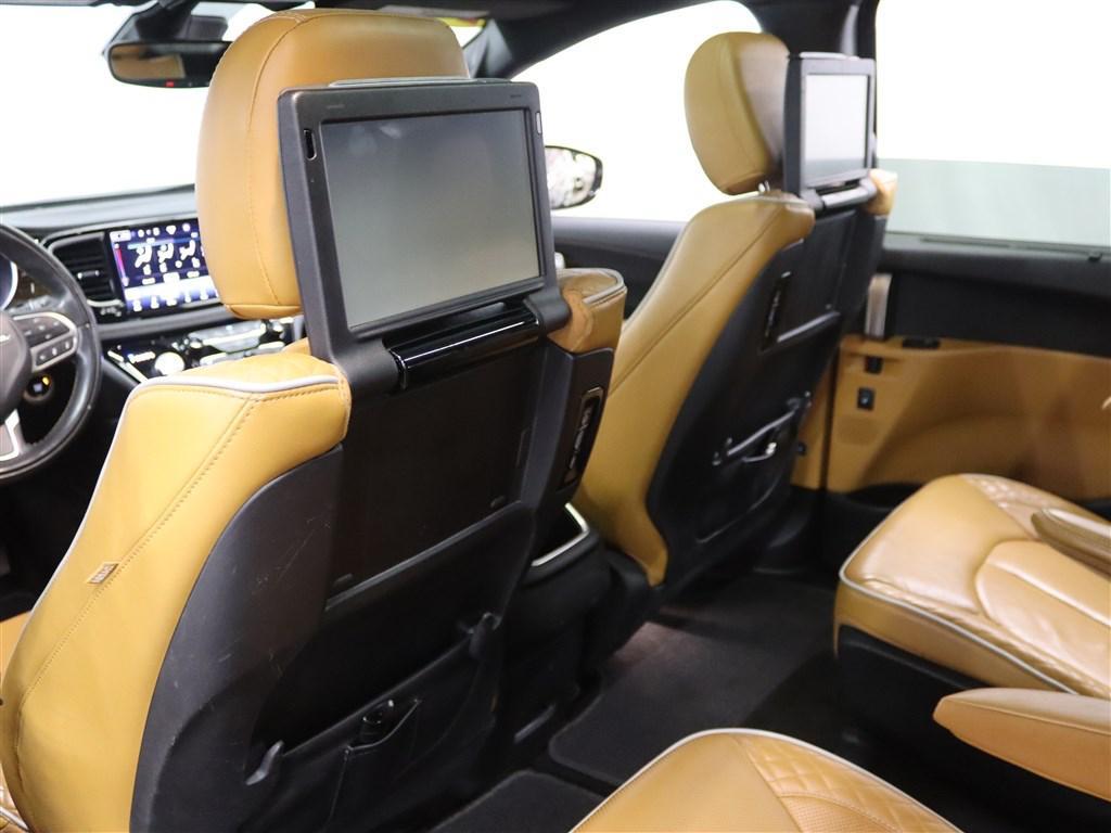 used 2022 Chrysler Pacifica car, priced at $28,785