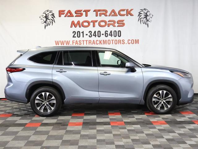 used 2021 Toyota Highlander car, priced at $27,985