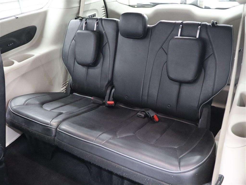 used 2018 Chrysler Pacifica car, priced at $13,785