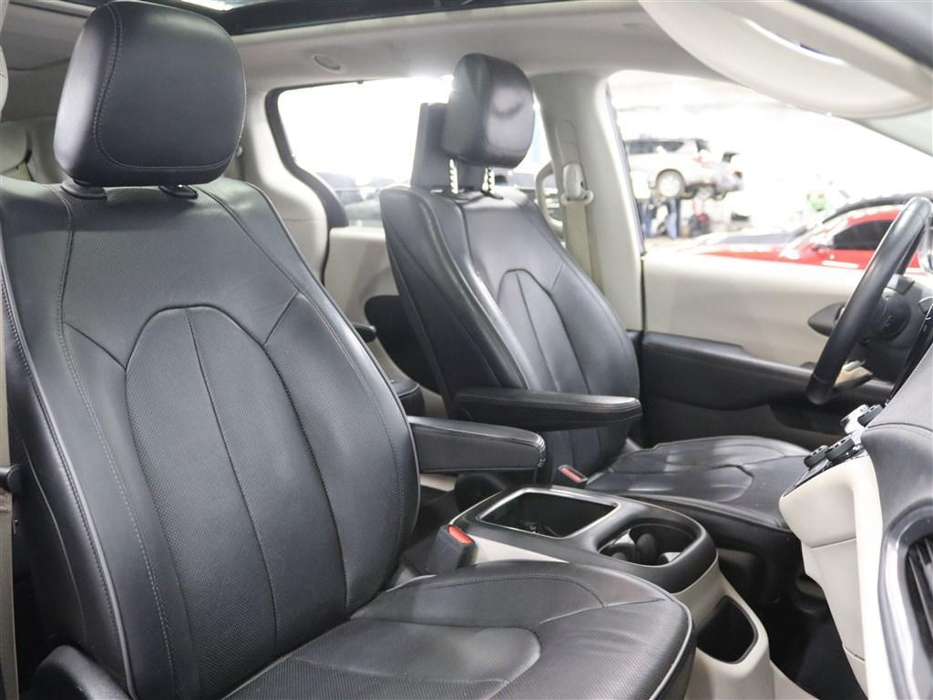 used 2018 Chrysler Pacifica car, priced at $13,785