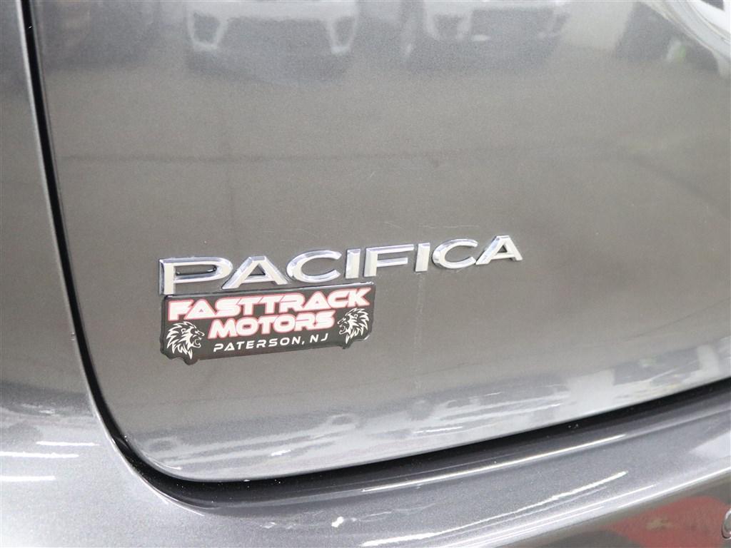 used 2018 Chrysler Pacifica car, priced at $13,785