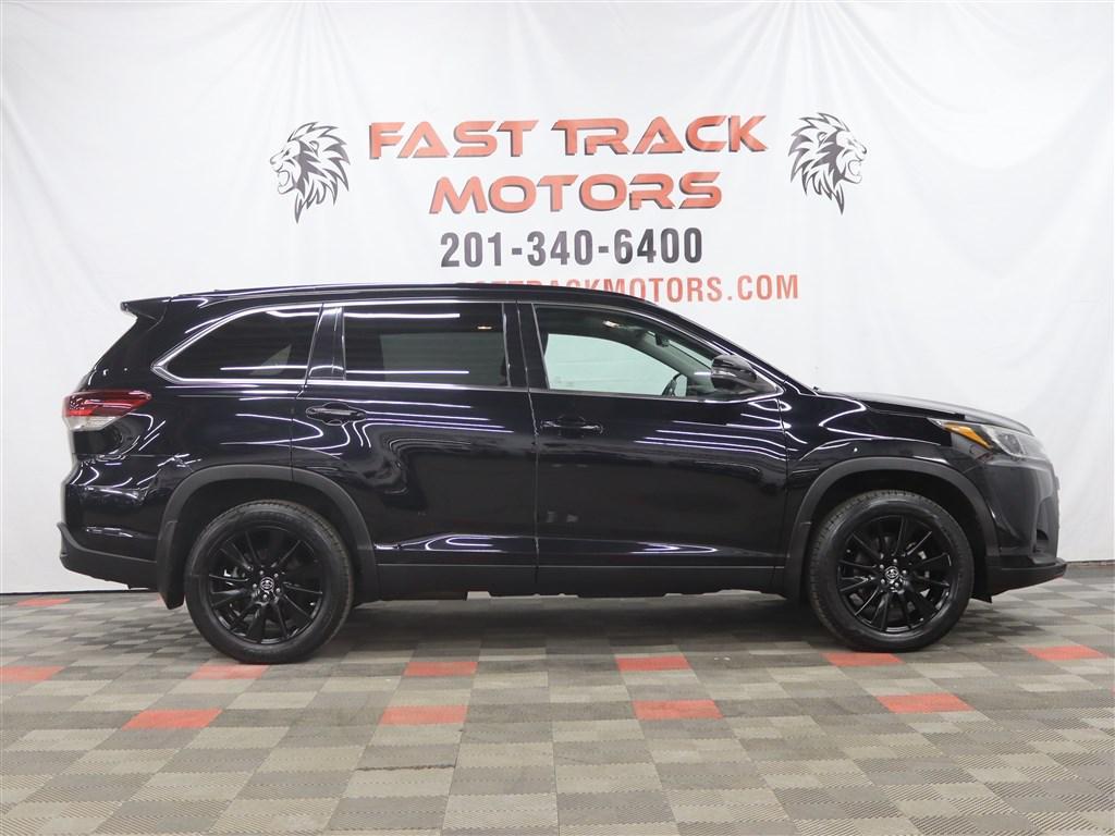 used 2019 Toyota Highlander car, priced at $18,885