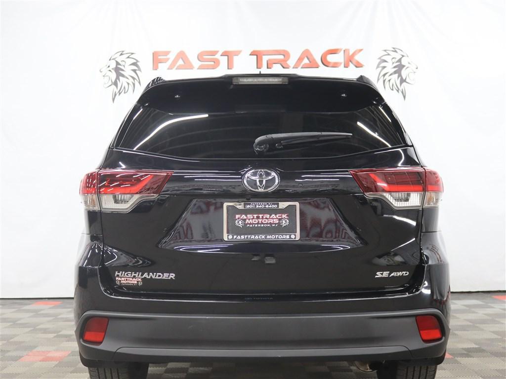 used 2019 Toyota Highlander car, priced at $18,885
