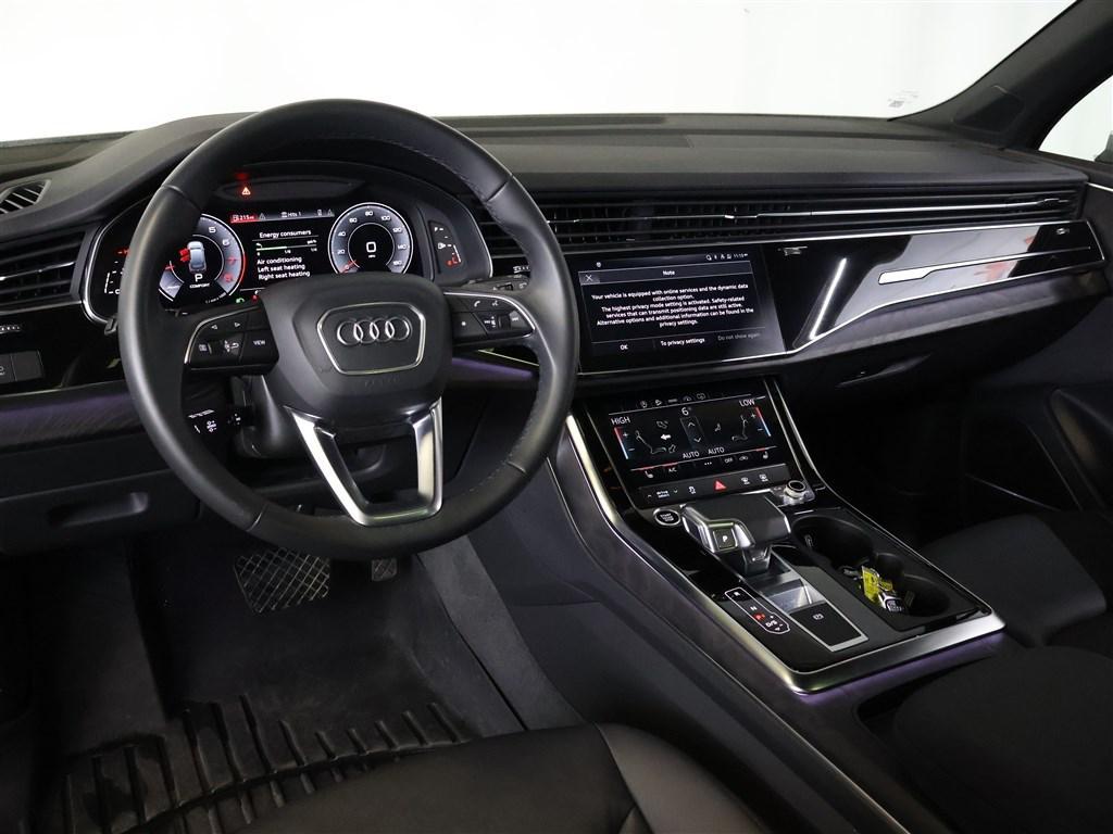 used 2022 Audi Q7 car, priced at $27,885