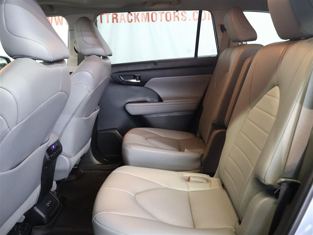 used 2022 Toyota Highlander car, priced at $28,785