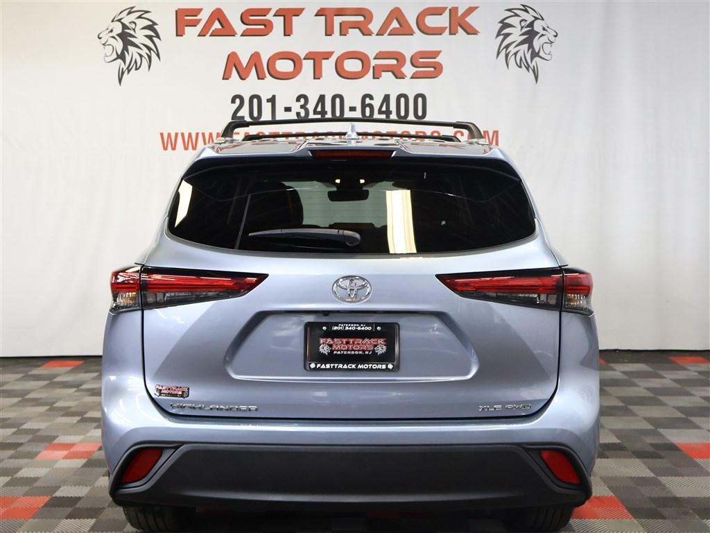 used 2022 Toyota Highlander car, priced at $28,785