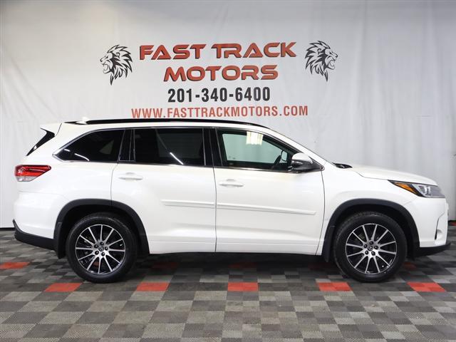 used 2018 Toyota Highlander car, priced at $21,785