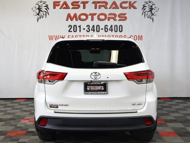 used 2018 Toyota Highlander car, priced at $21,785