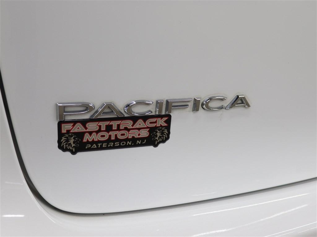used 2019 Chrysler Pacifica car, priced at $16,785
