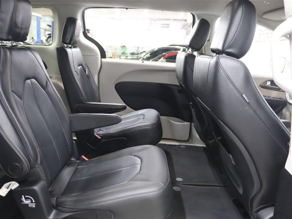 used 2019 Chrysler Pacifica car, priced at $16,785