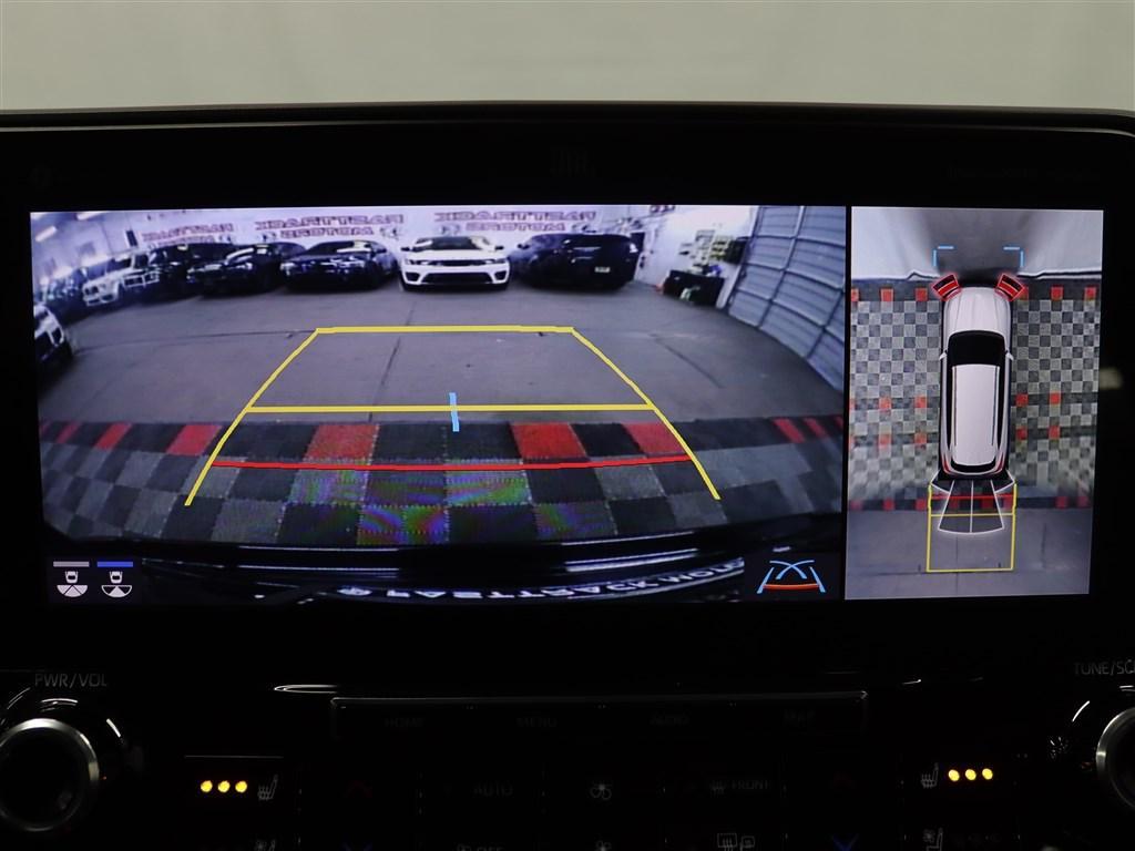 used 2021 Toyota Highlander car, priced at $26,785