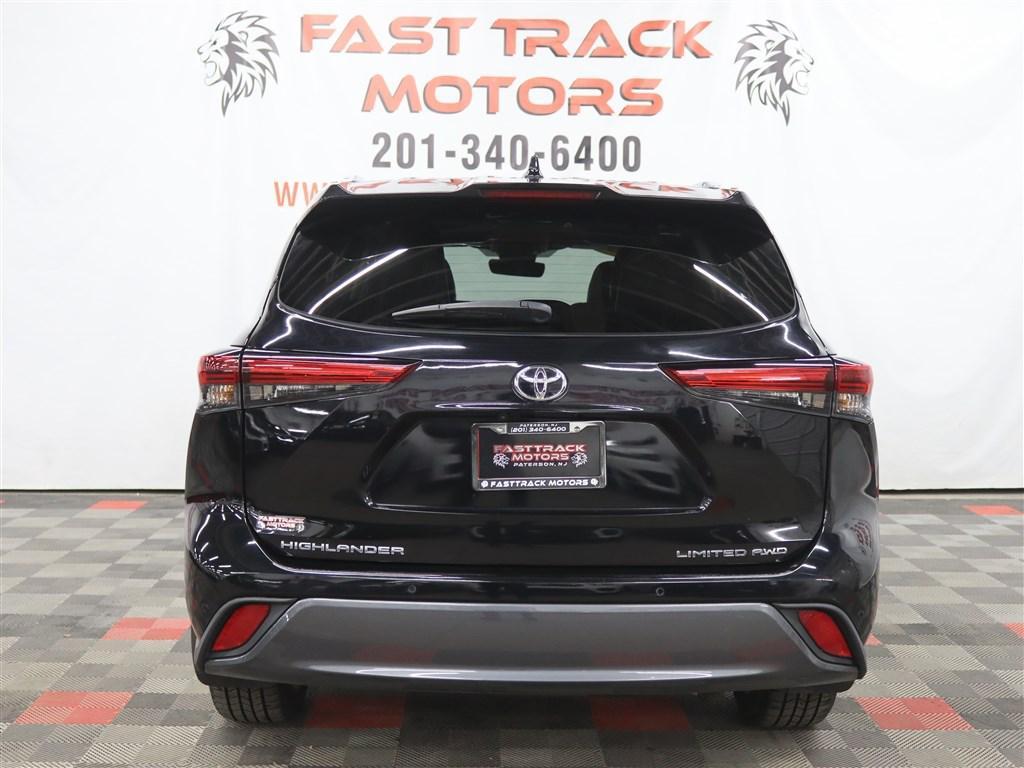used 2021 Toyota Highlander car, priced at $26,785