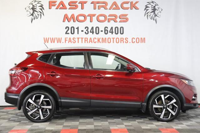 used 2020 Nissan Rogue Sport car, priced at $16,785