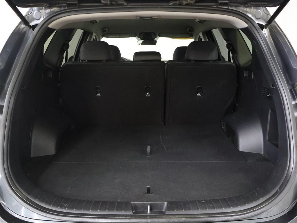 used 2023 Hyundai Santa Fe car, priced at $17,785