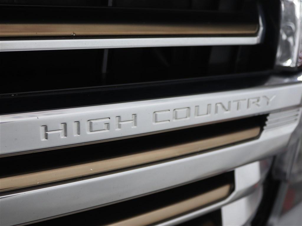 used 2022 Chevrolet Suburban car, priced at $47,785