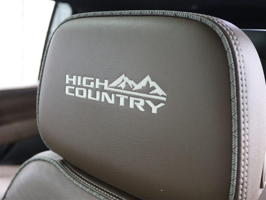 used 2022 Chevrolet Suburban car, priced at $47,785