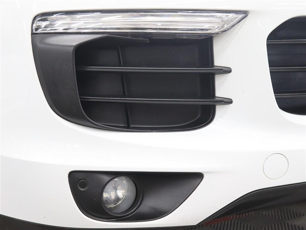 used 2018 Porsche Cayenne car, priced at $21,985