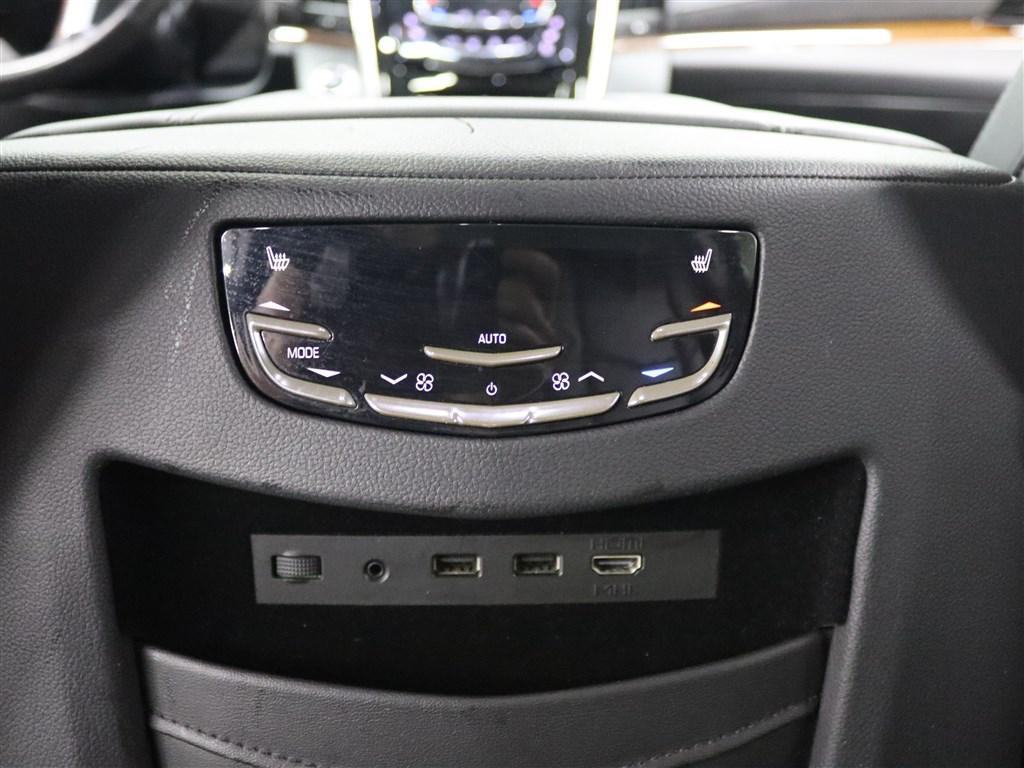 used 2020 Cadillac Escalade ESV car, priced at $35,985
