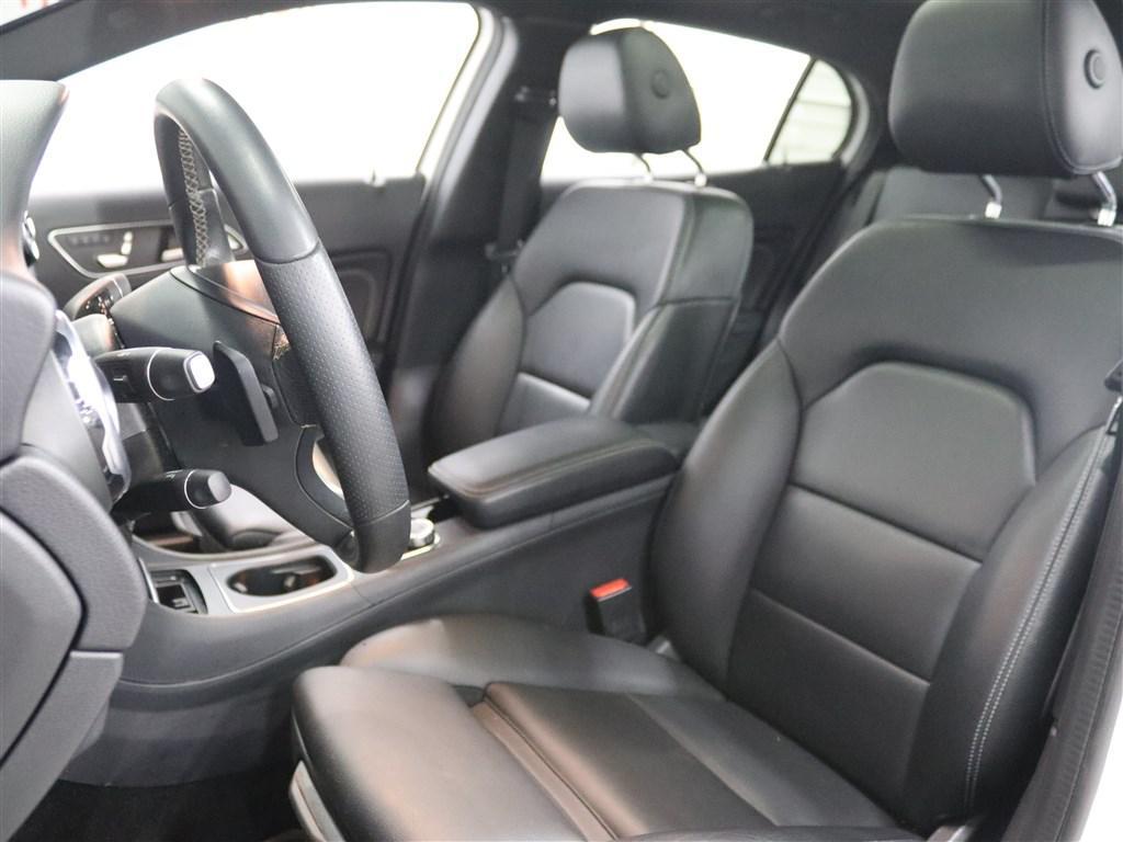 used 2018 Mercedes-Benz GLA 250 car, priced at $14,785