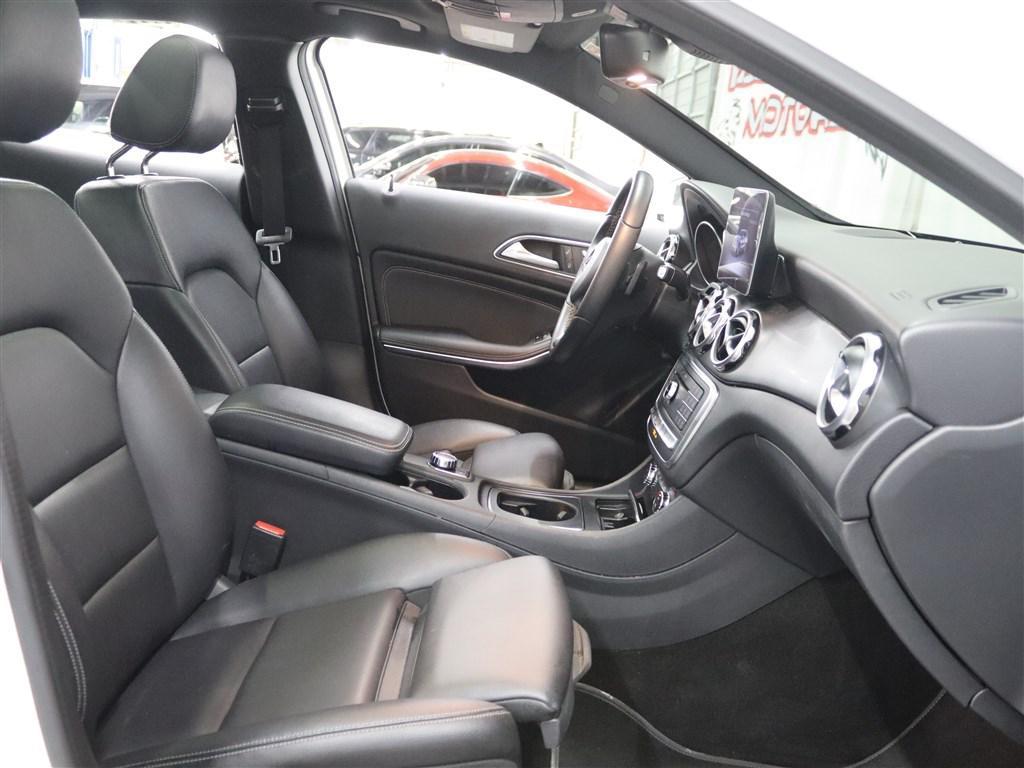 used 2018 Mercedes-Benz GLA 250 car, priced at $14,785