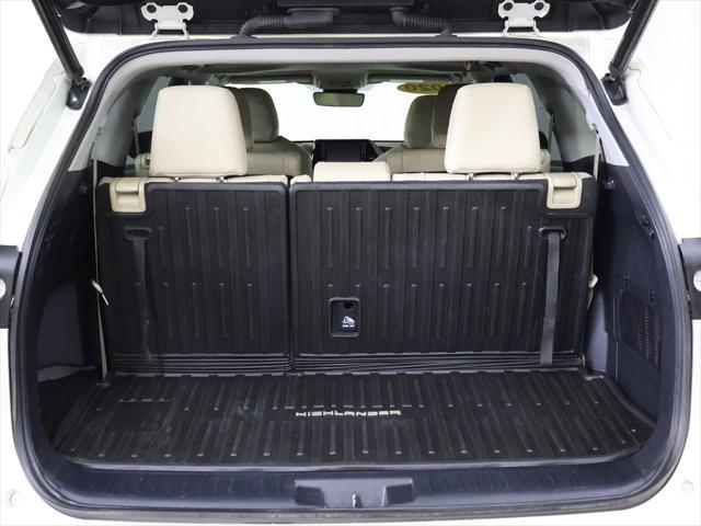 used 2020 Toyota Highlander car, priced at $25,785