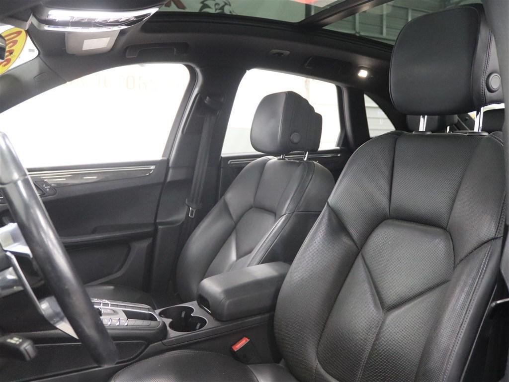used 2020 Porsche Macan car, priced at $31,985