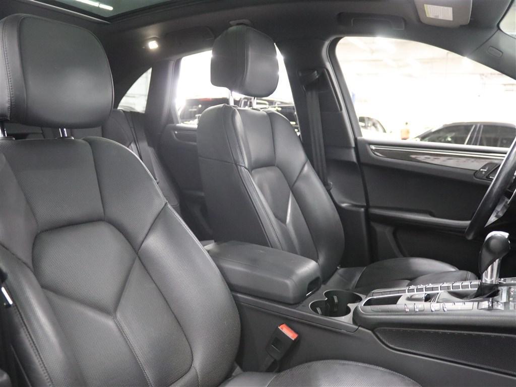 used 2020 Porsche Macan car, priced at $31,985