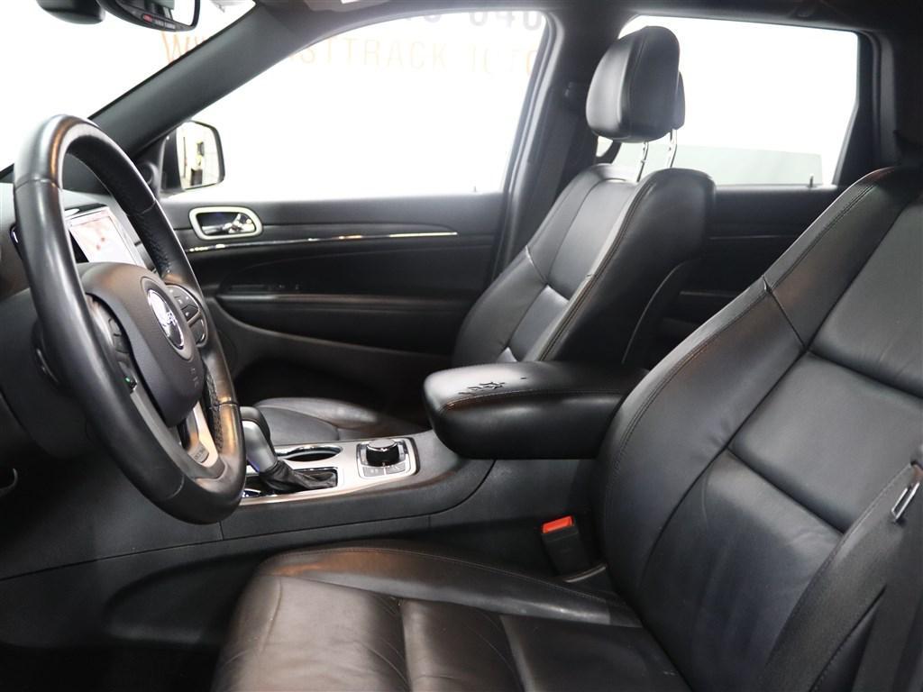 used 2019 Jeep Grand Cherokee car, priced at $17,495