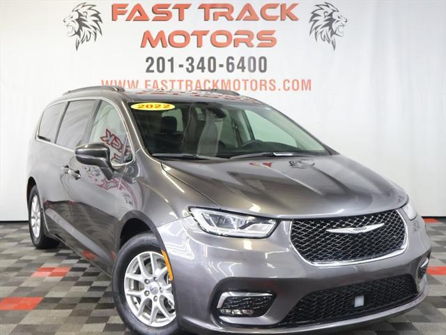 used 2022 Chrysler Pacifica car, priced at $17,985