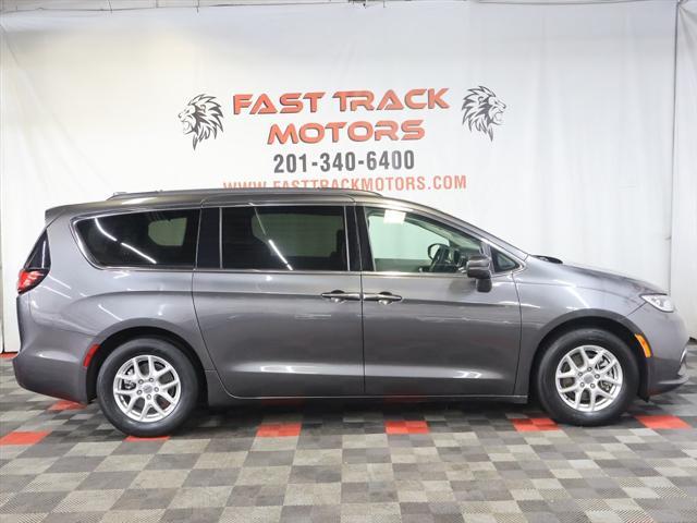 used 2022 Chrysler Pacifica car, priced at $17,985