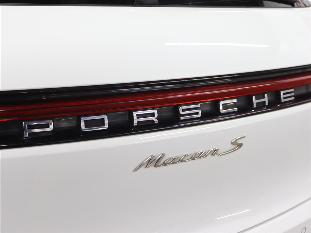 used 2020 Porsche Macan car, priced at $33,785