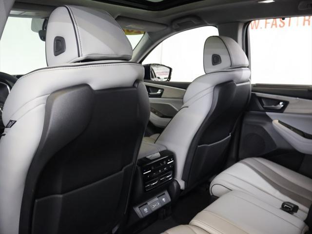 used 2022 Acura MDX car, priced at $38,885