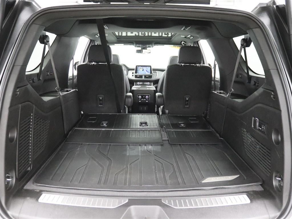used 2022 Chevrolet Suburban car, priced at $44,785
