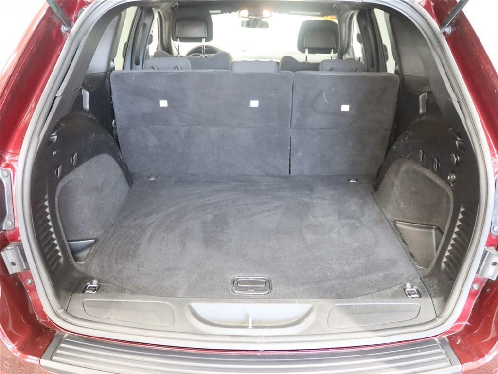 used 2020 Jeep Grand Cherokee car, priced at $17,475