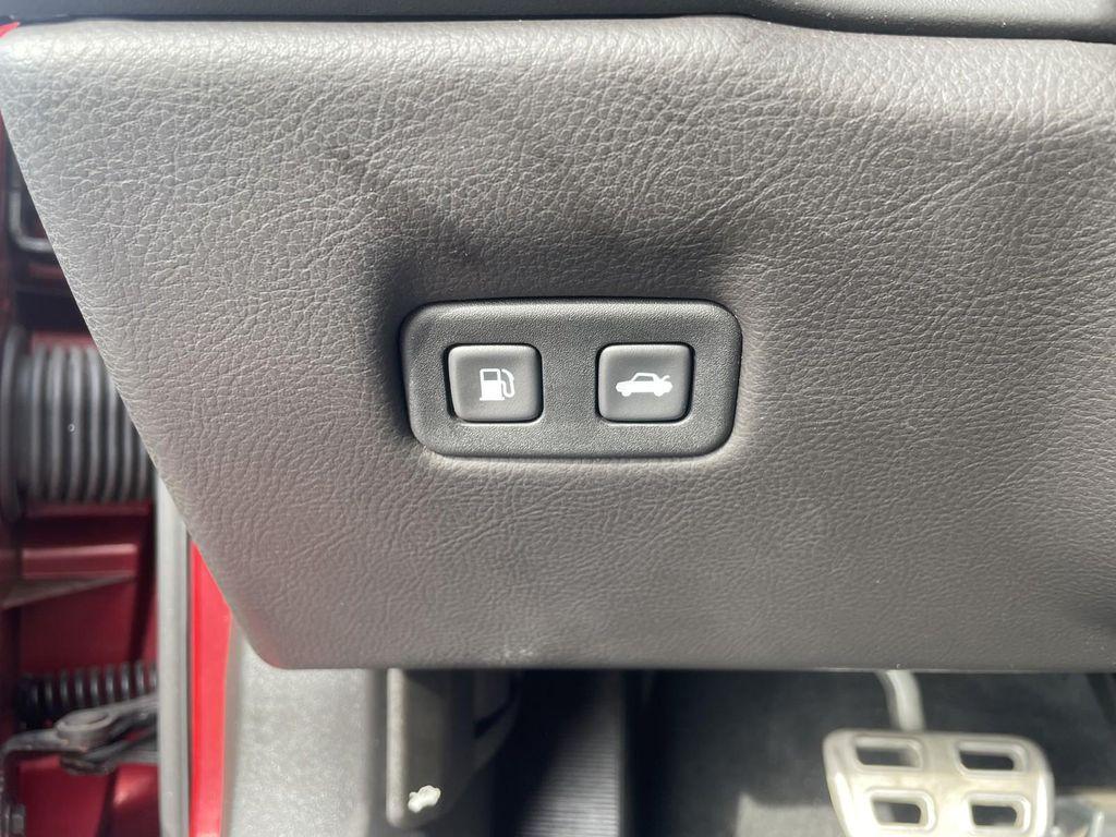 used 2010 Chevrolet Corvette car, priced at $28,788