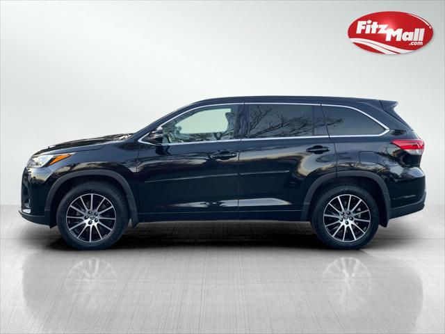 used 2018 Toyota Highlander car, priced at $25,488