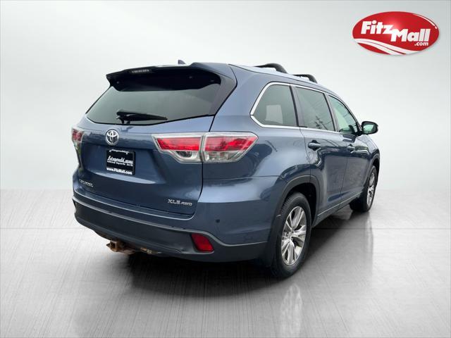 used 2015 Toyota Highlander car, priced at $17,388