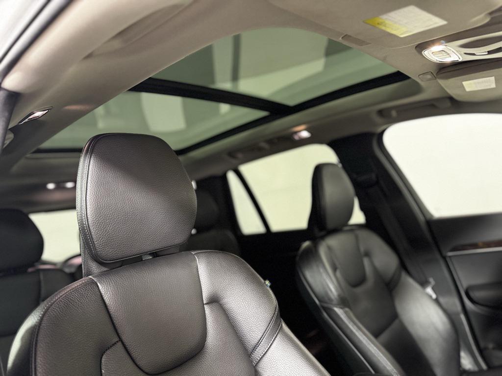 used 2019 Volvo XC90 car, priced at $22,440