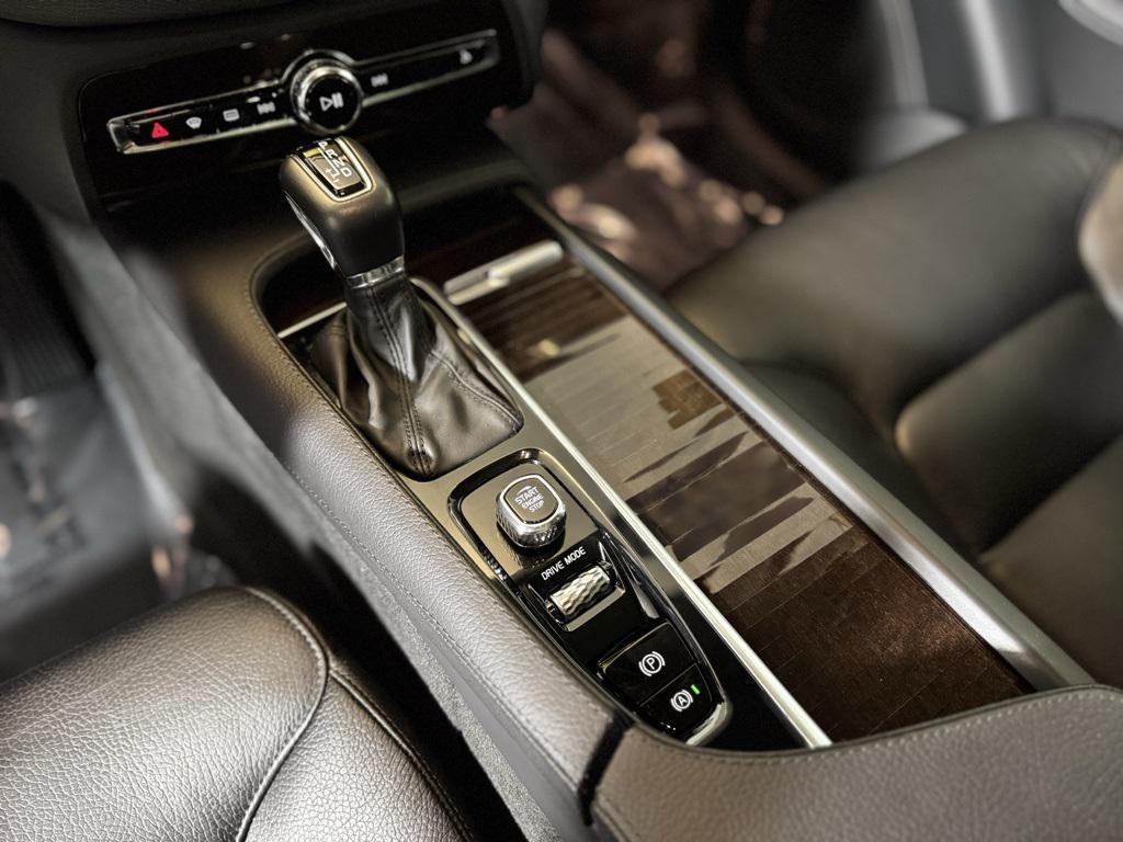 used 2019 Volvo XC90 car, priced at $22,440