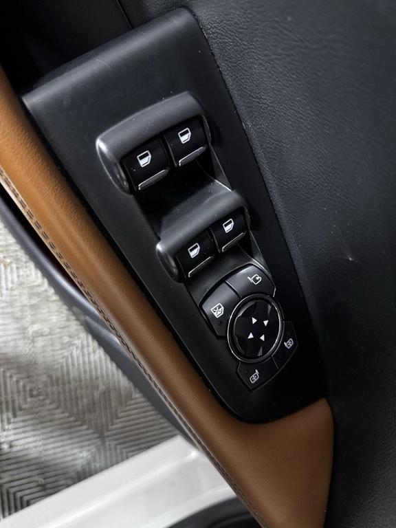 used 2022 Lincoln Nautilus car, priced at $32,580