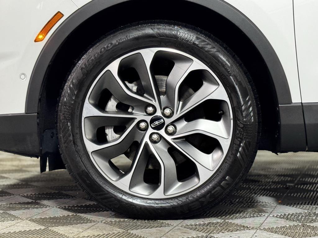 used 2022 Lincoln Nautilus car, priced at $32,580