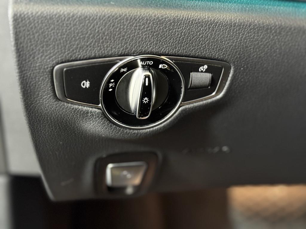 used 2022 Mercedes-Benz E-Class car, priced at $35,569