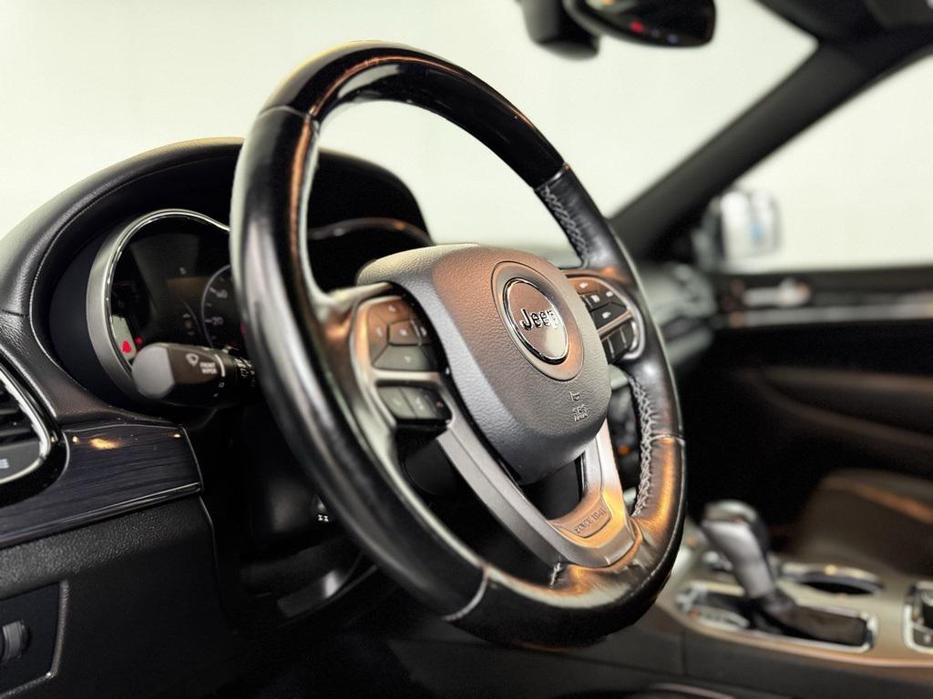 used 2021 Jeep Grand Cherokee car, priced at $23,688