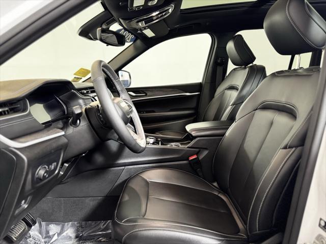 used 2024 Jeep Grand Cherokee car, priced at $39,988