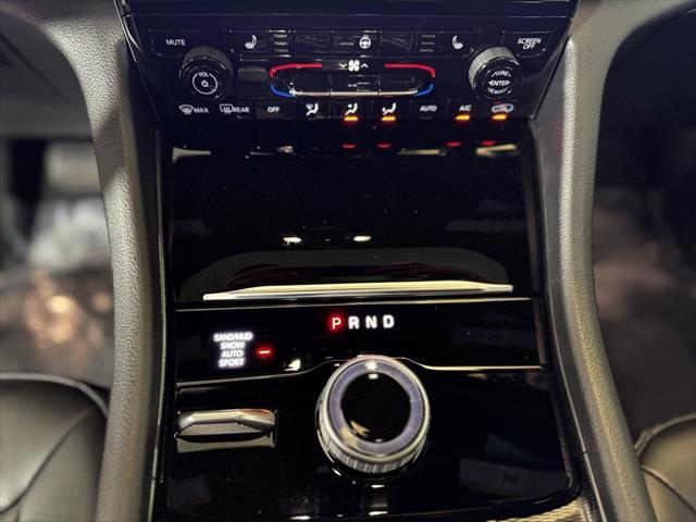 used 2024 Jeep Grand Cherokee car, priced at $39,988