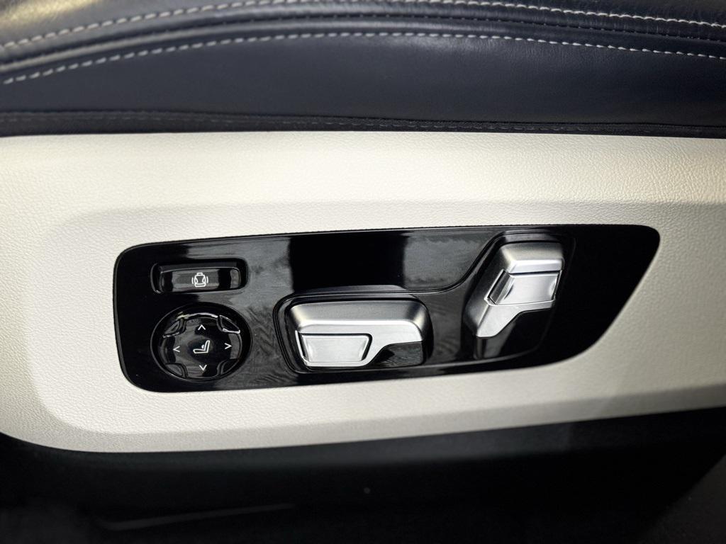 used 2020 BMW X7 car, priced at $45,988