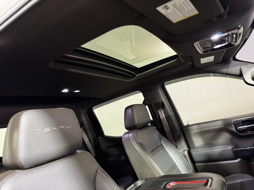 used 2019 GMC Sierra 1500 car, priced at $38,118