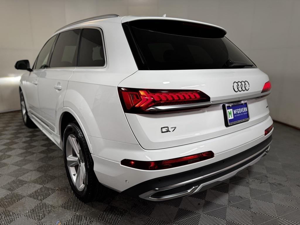 used 2023 Audi Q7 car, priced at $38,102
