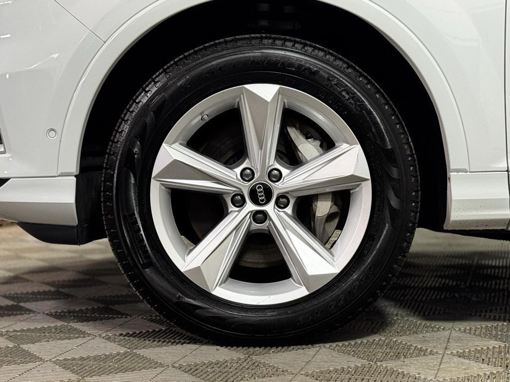 used 2023 Audi Q7 car, priced at $38,102