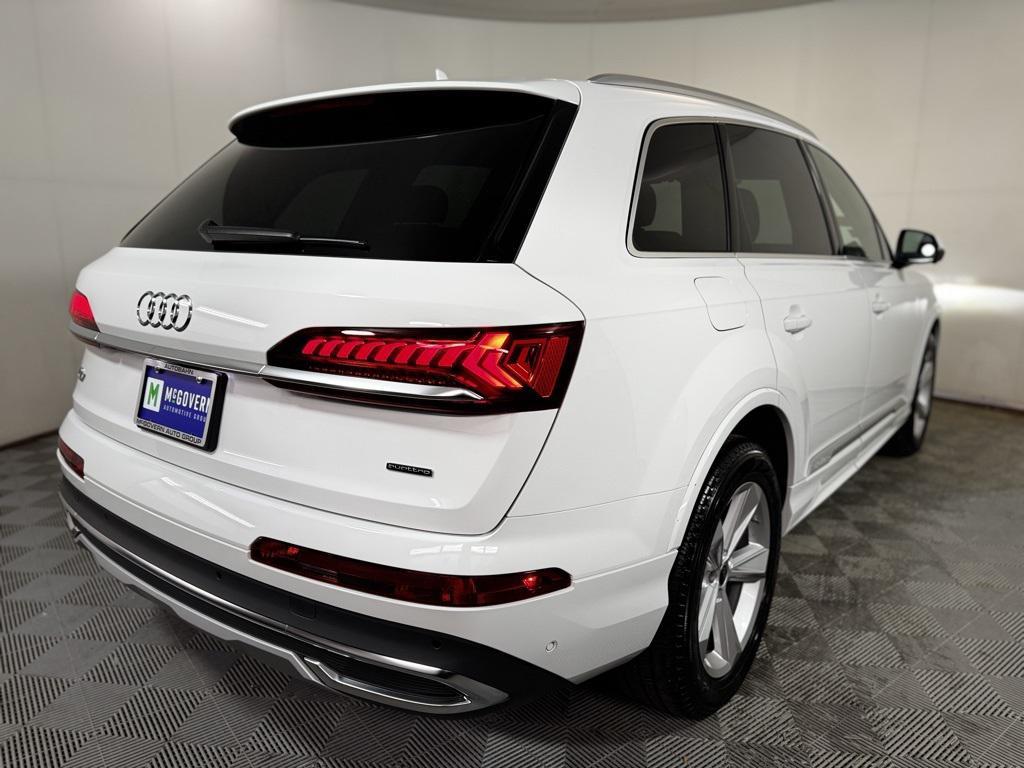 used 2023 Audi Q7 car, priced at $38,102